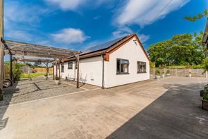 Photo 18- click for photo gallery